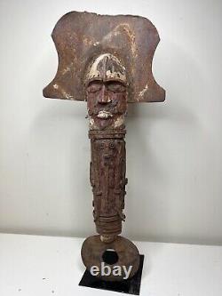 Ofo Igbo ritual staff, wood and iron statue, Currency Nigeria 25X4X4 African